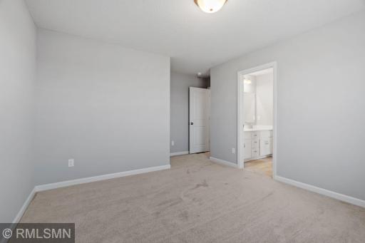 MODEL PHOTOS. PHOTOS OF PREVIOUSLY FINISHED HOME.