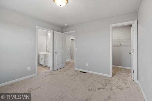 MODEL PHOTOS. PHOTOS OF PREVIOUSLY FINISHED HOME.