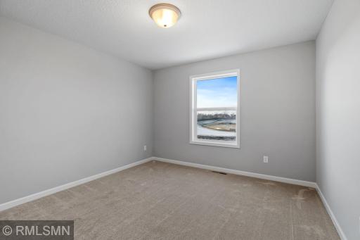 MODEL PHOTOS. PHOTOS OF PREVIOUSLY FINISHED HOME.