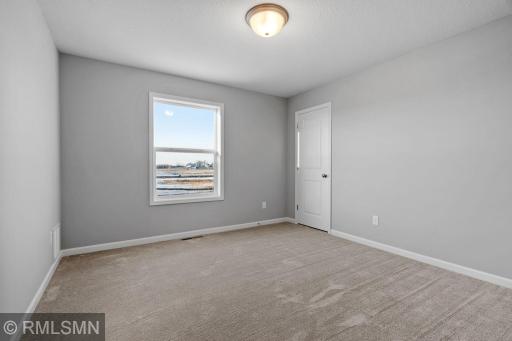 MODEL PHOTOS. PHOTOS OF PREVIOUSLY FINISHED HOME.