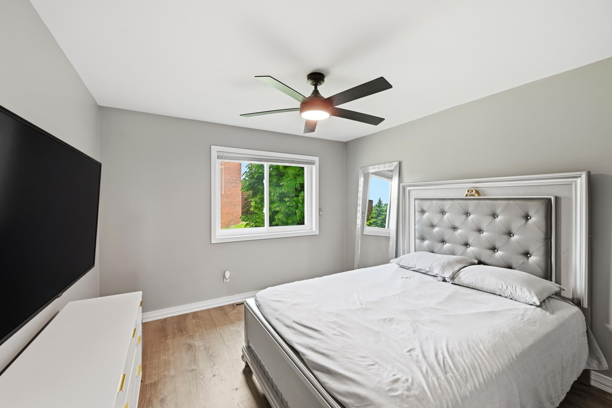 Second upstairs bedroom.