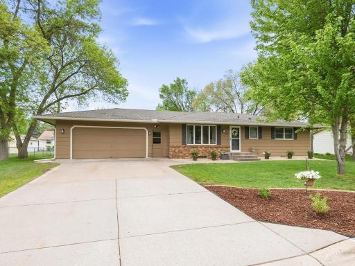 529 5 1/2 Street NW, Elk River, MN 55330