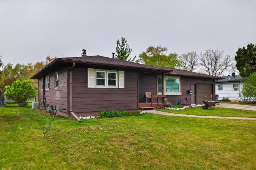 Amdak__1107 24th Ave S Moorhead MN_0006.jpg