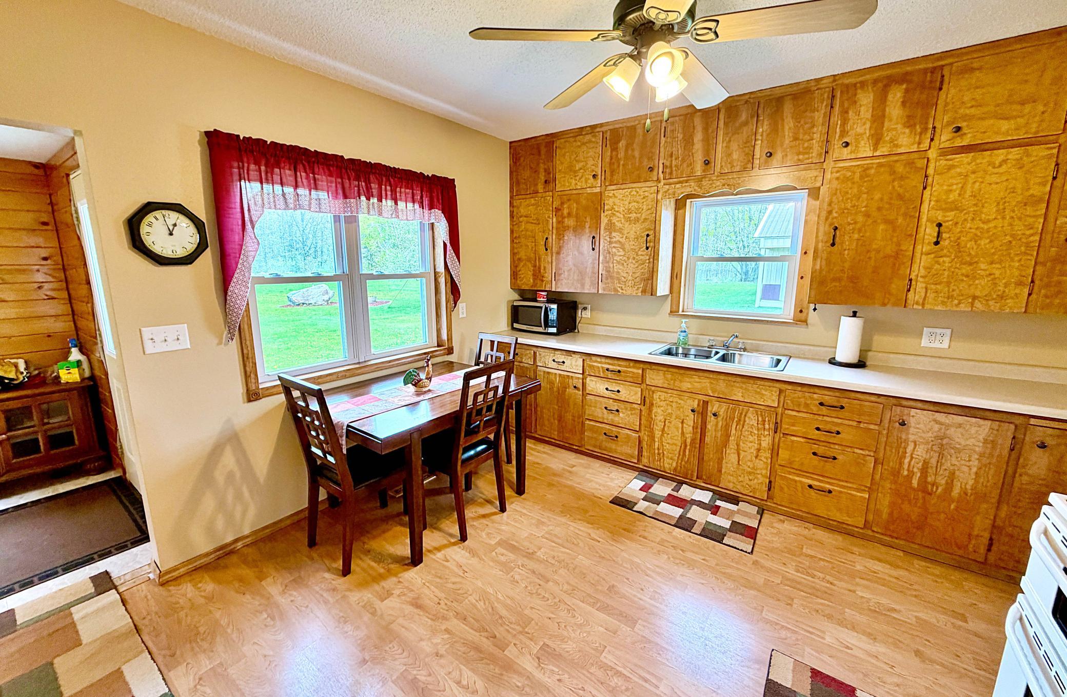 Kitchen 3.jpg