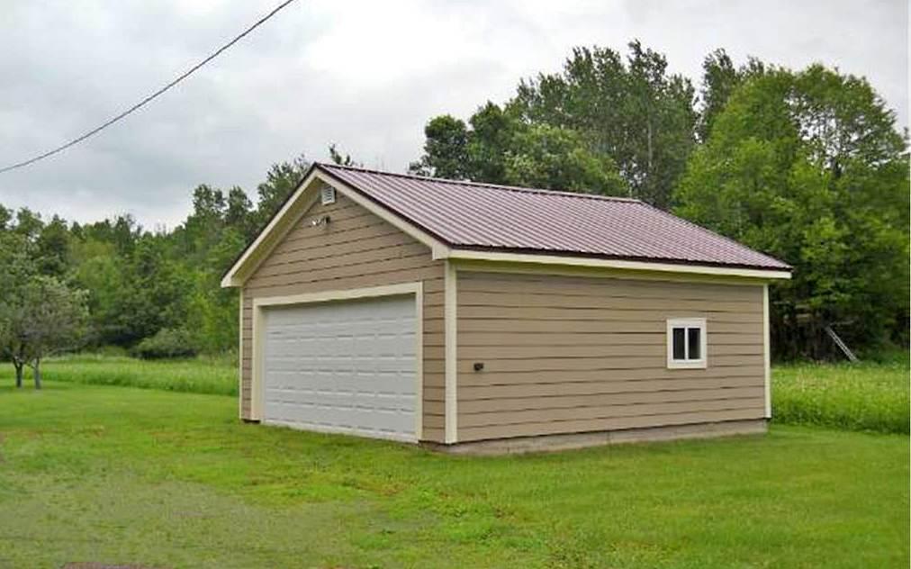 Garage Outside.jpeg