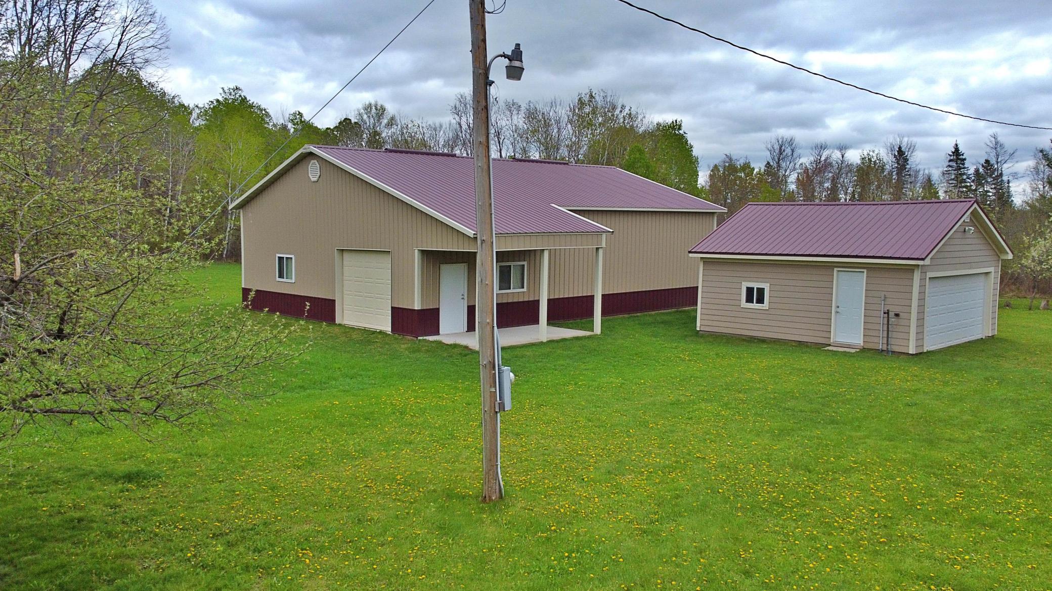Home and Pole building .jpg