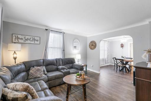 578 Tipton Avenue NW, Elk River, MN 55330