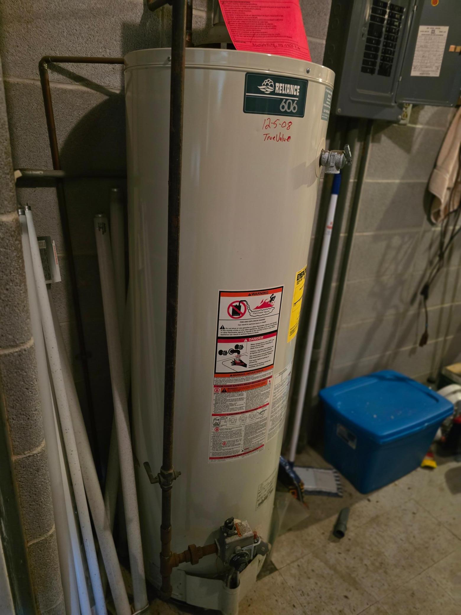 Gas water heater