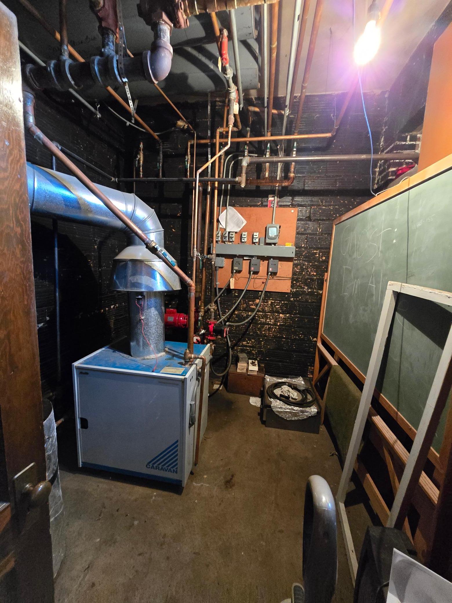 Natural gas- Boiler- 3 pumps