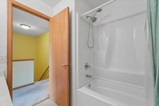 23-14157 43rd Ave N, Minneapolis, MN 55446_20.jpg