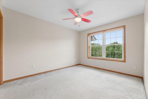 27-14157 43rd Ave N, Minneapolis, MN 55446_23.jpg