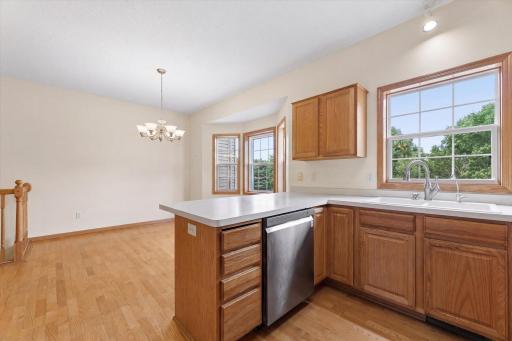 17-14157 43rd Ave N, Minneapolis, MN 55446_10_2.jpg