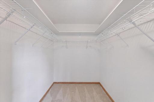 30-14157 43rd Ave N, Minneapolis, MN 55446_17_2.jpg