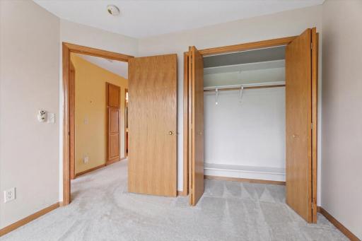 39-14157 43rd Ave N, Minneapolis, MN 55446_24_2.jpg