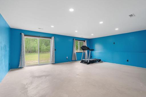 27966 123rd Street NW, Zimmerman, MN 55398