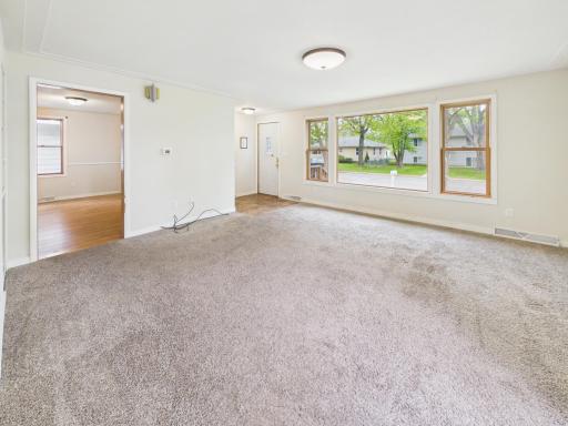 433 30th Avenue N, Saint Cloud, MN 56303