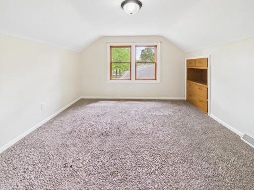 433 30th Avenue N, Saint Cloud, MN 56303
