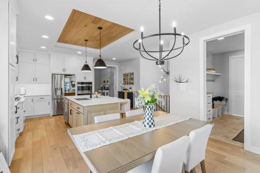 11490 Sunflower Lane N, Lake Elmo, MN 55042