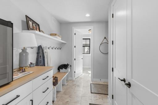 11490 Sunflower Lane N, Lake Elmo, MN 55042
