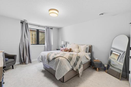 11490 Sunflower Lane N, Lake Elmo, MN 55042