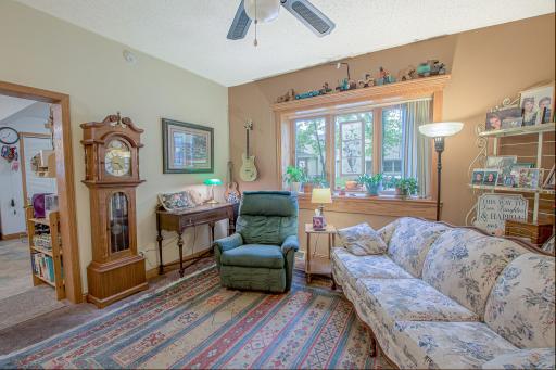 404 4th Avenue NE, Saint Cloud, MN 56304