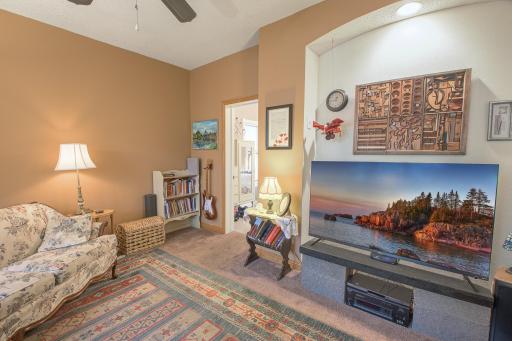 404 4th Avenue NE, Saint Cloud, MN 56304