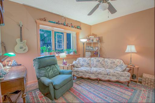 404 4th Avenue NE, Saint Cloud, MN 56304