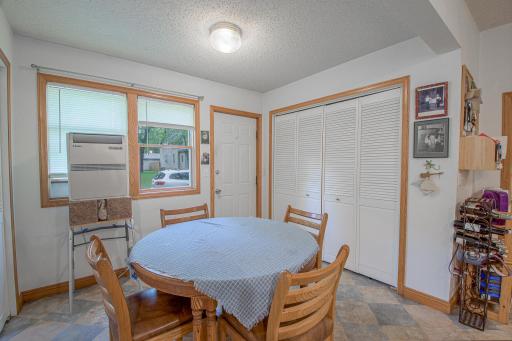 404 4th Avenue NE, Saint Cloud, MN 56304