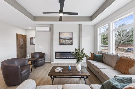 1231 Honeysuckle Lane, Cambridge, MN 55008