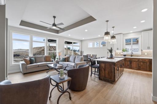 1231 Honeysuckle Lane, Cambridge, MN 55008
