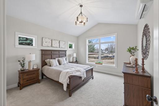 1231 Honeysuckle Lane, Cambridge, MN 55008