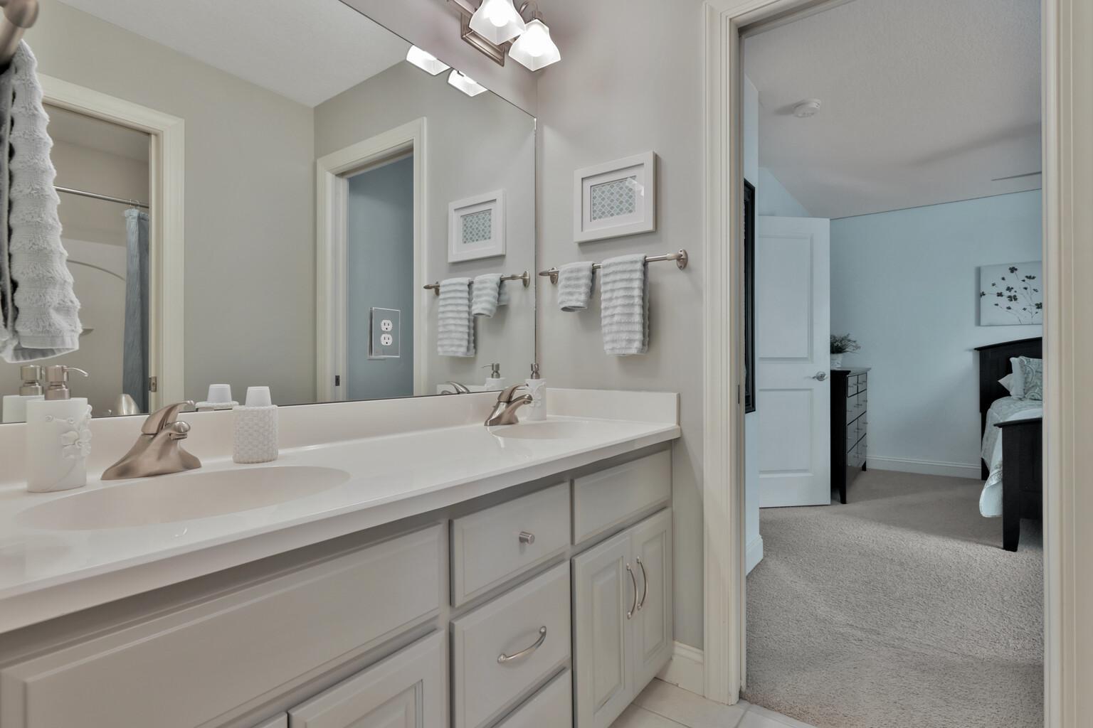 Shared by two bedrooms