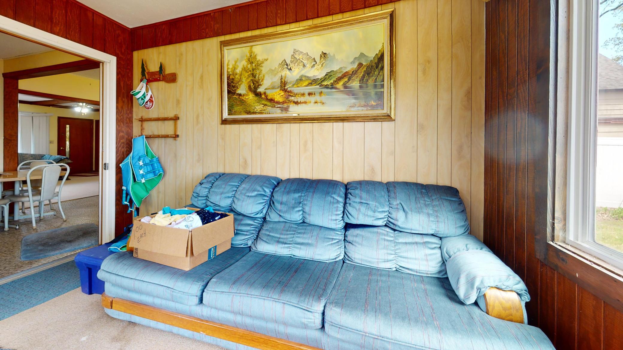 1245-West-Lake-Dr-Living-Room.jpg