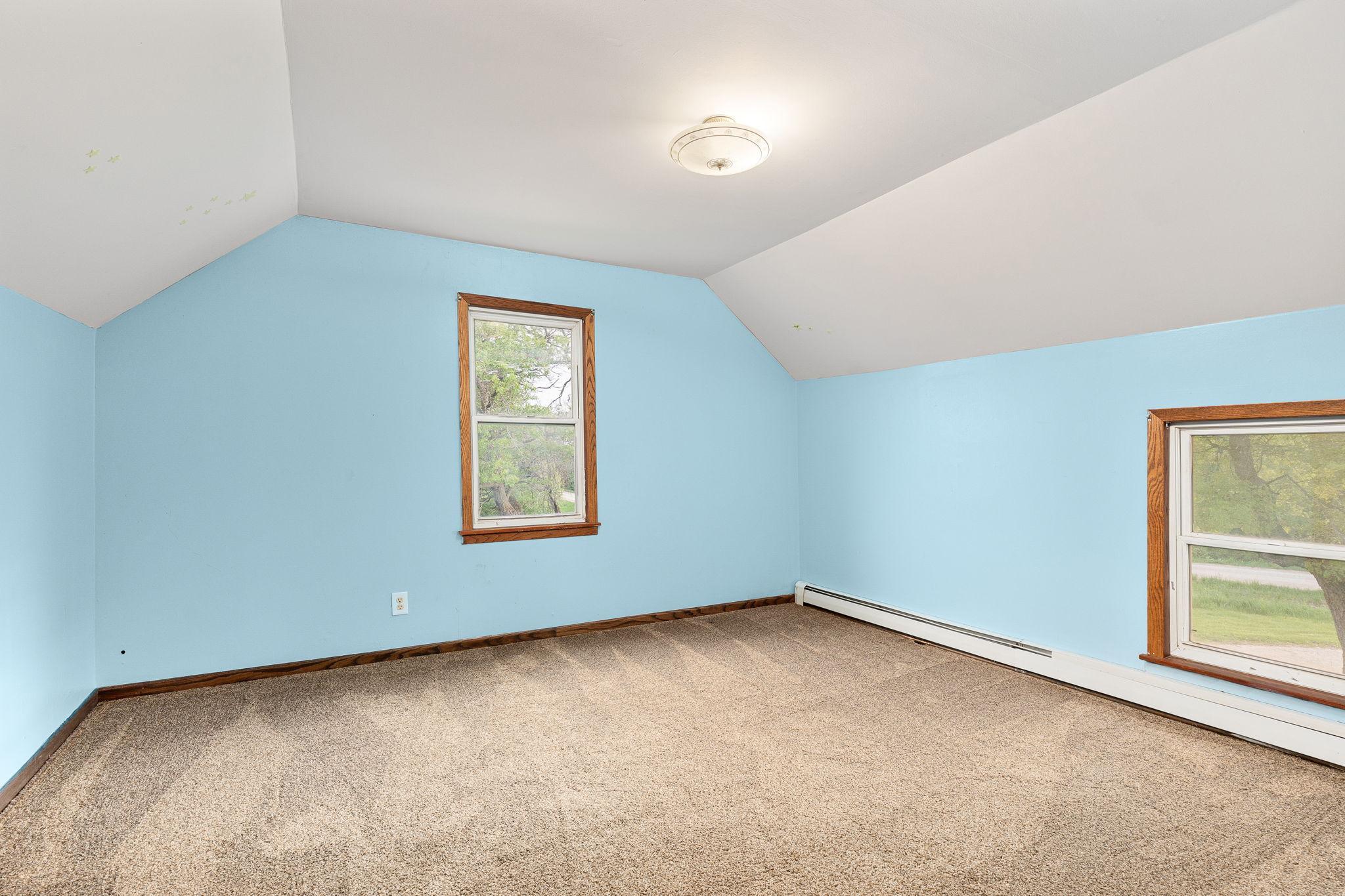 43-web-or-mls-27884-560th-ave.jpg