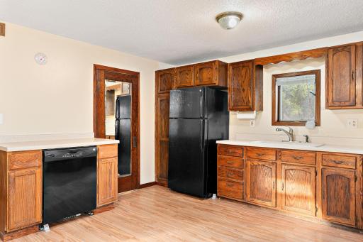 27884 560th Avenue, Austin, MN 55912