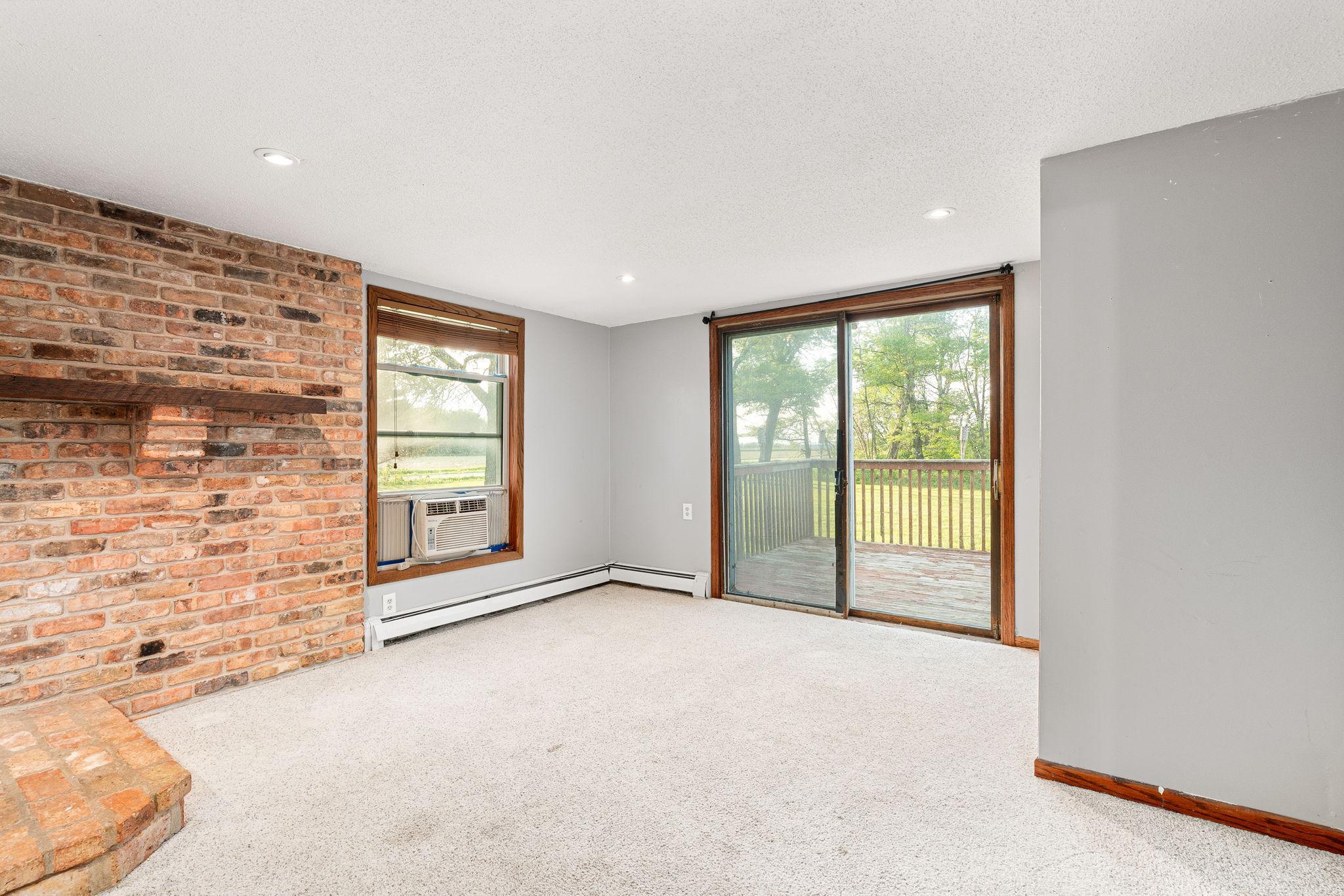 37-web-or-mls-27884-560th-ave.jpg