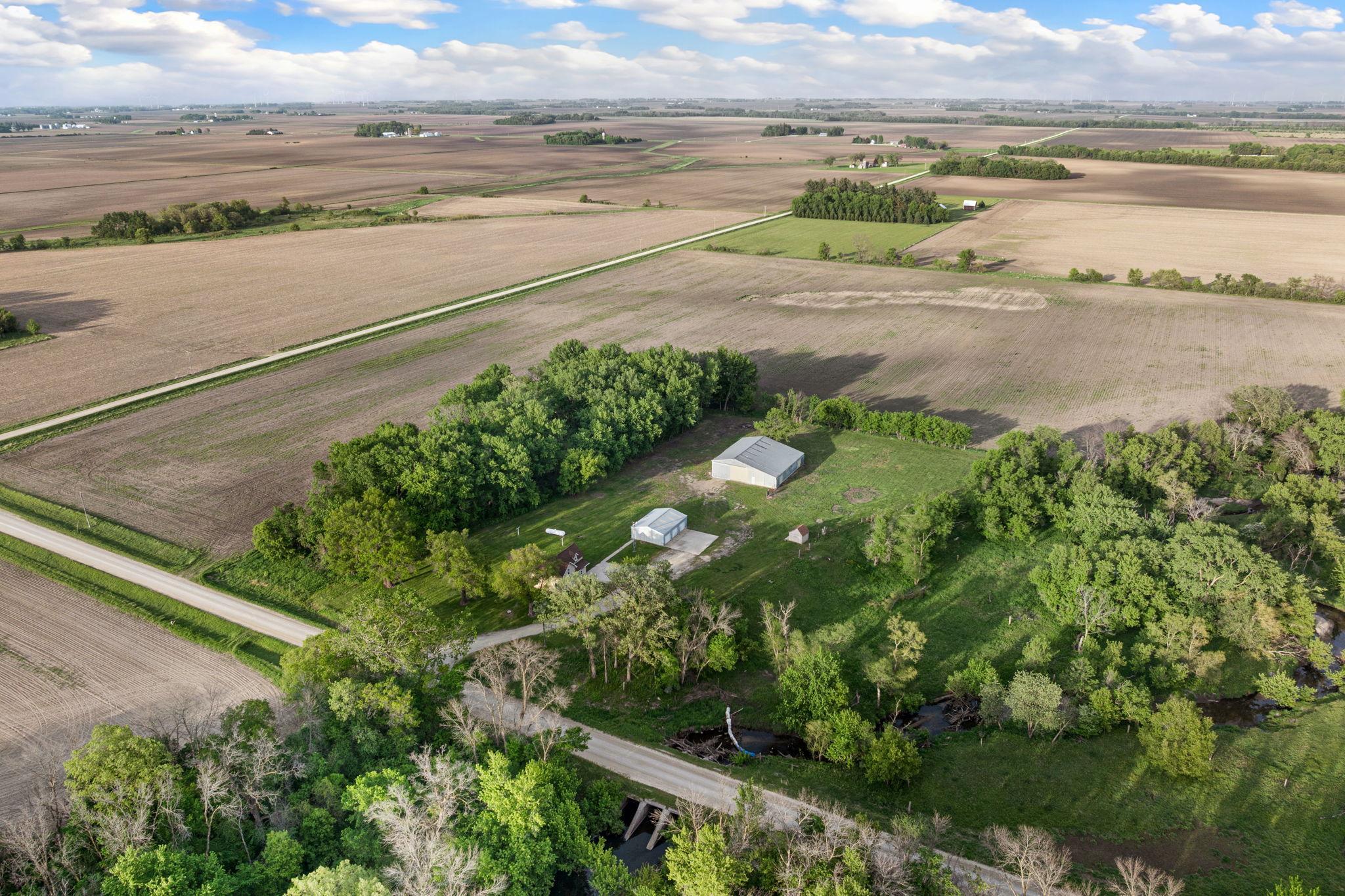 1-web-or-mls-27884-560th-ave.jpg