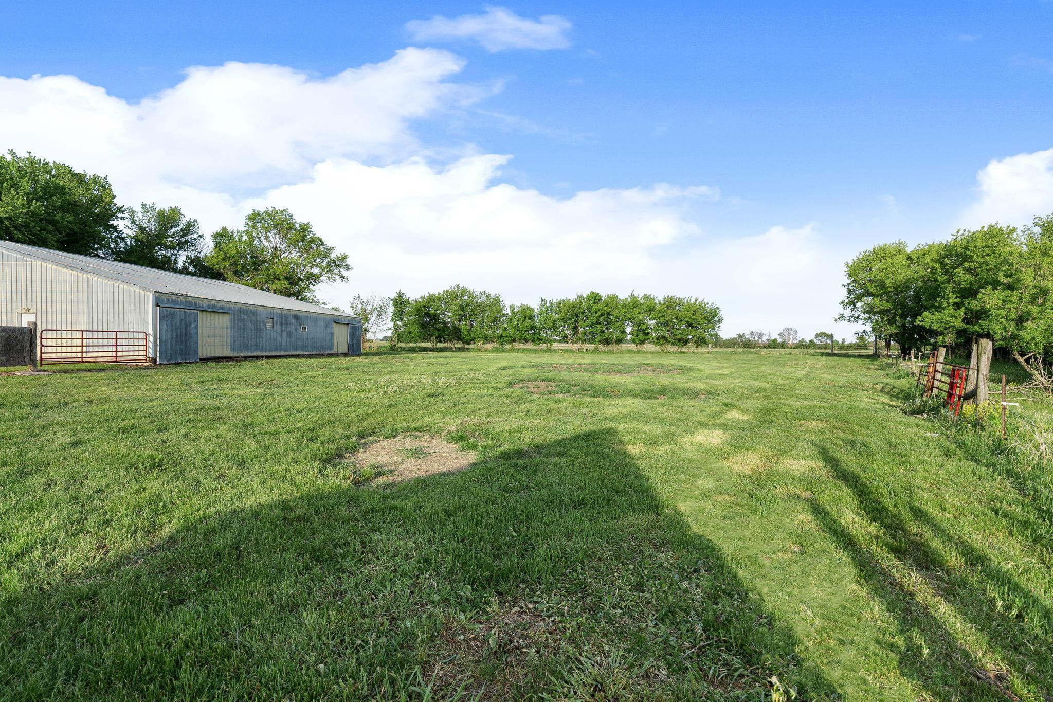 25-web-or-mls-27884-560th-ave.jpg
