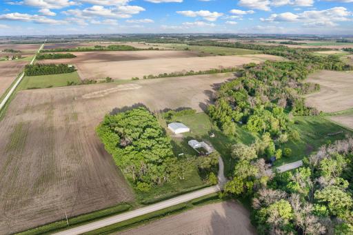 27884 560th Avenue, Austin, MN 55912