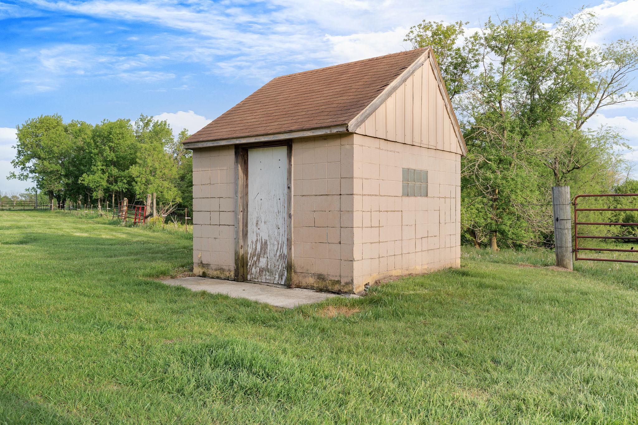 28-web-or-mls-27884-560th-ave.jpg