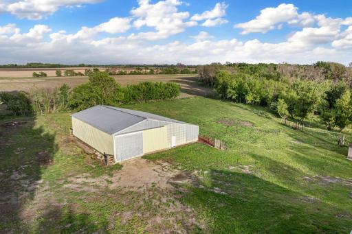 27884 560th Avenue, Austin, MN 55912