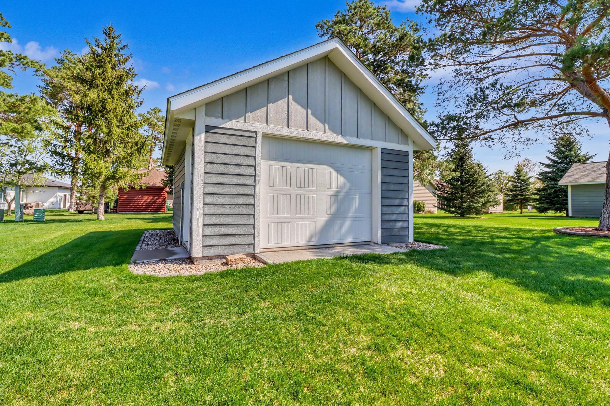 Shed_exterior1_1-3264.jpeg