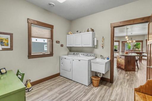 906 Lake Forest Circle, Detroit Lakes, MN 56501