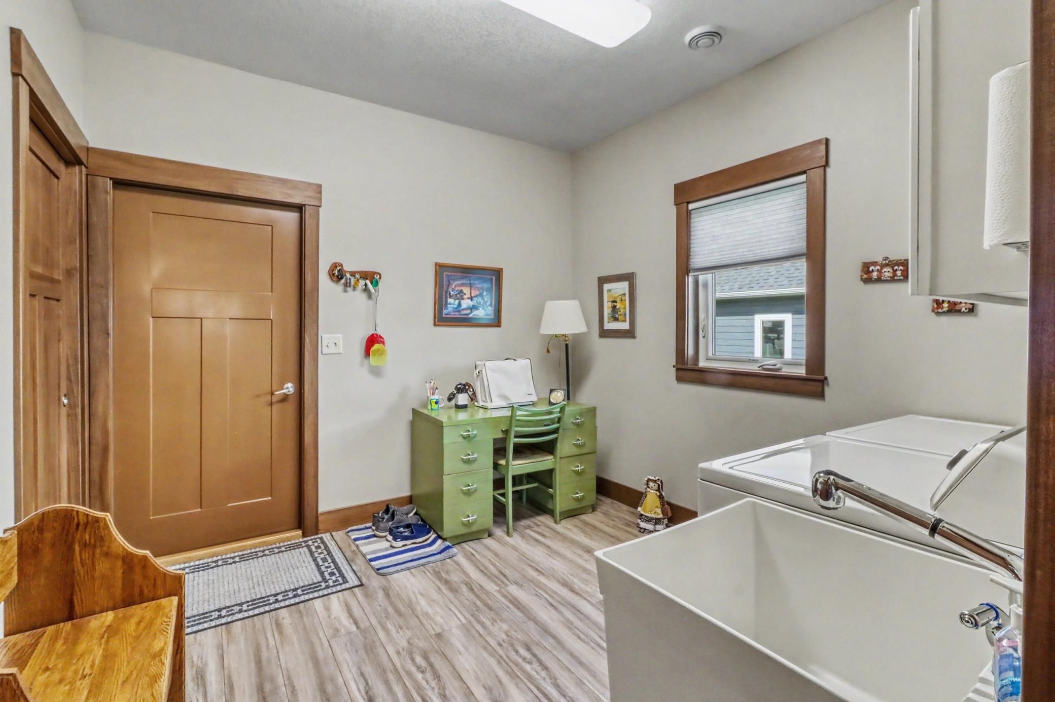 Laundry_Mudroom1_2-3264.jpeg