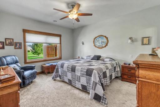 906 Lake Forest Circle, Detroit Lakes, MN 56501
