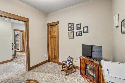 906 Lake Forest Circle, Detroit Lakes, MN 56501