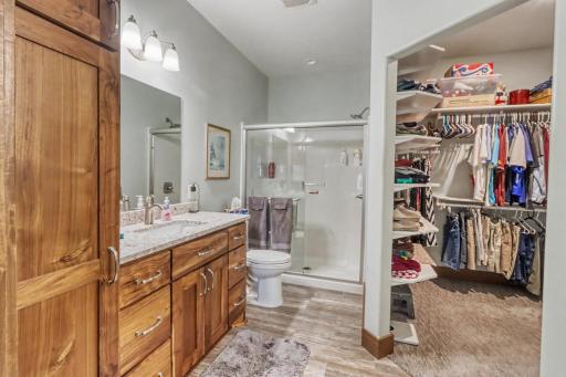 906 Lake Forest Circle, Detroit Lakes, MN 56501