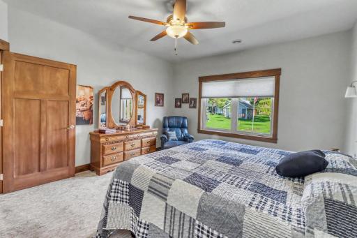 906 Lake Forest Circle, Detroit Lakes, MN 56501
