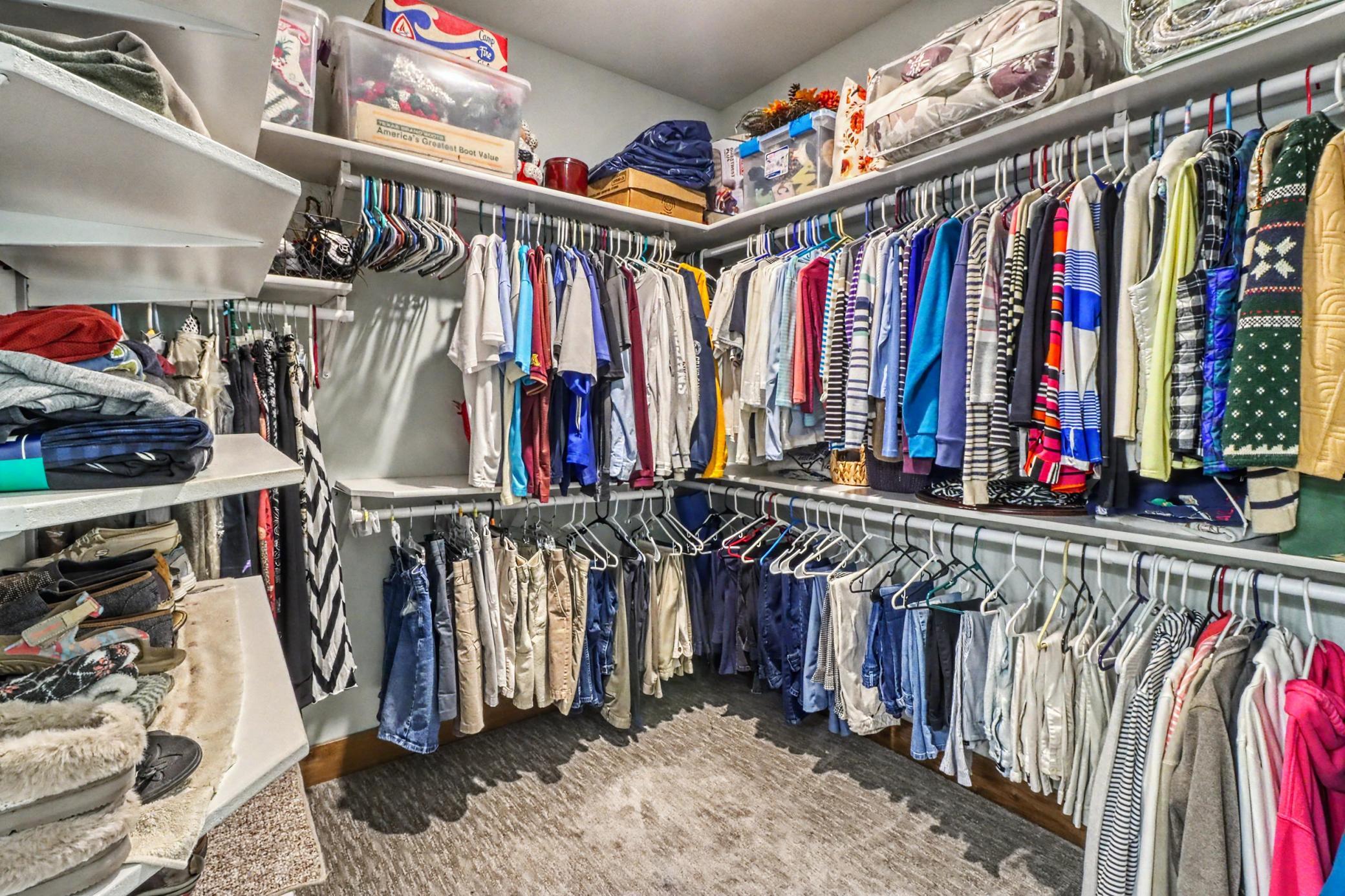 Primary Closet1_1-3264.jpeg