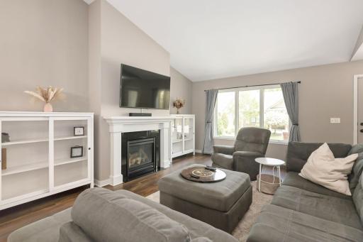 1003 Farrell Street S, Saint Paul, MN 55119